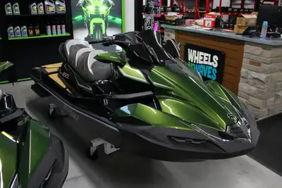 2025 Kawasaki Jet Ski Ultra 160LX PWC JetSki Financing Available From $120.09* (Bi-Weekly) $18,795.0...