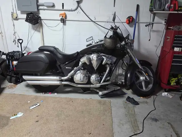 2016 HONDA STATELINE-BLACK! in Street, Cruisers & Choppers in Saskatoon - Image 2