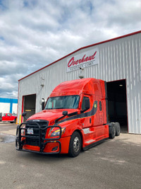 3 -MINT 2024 FREIGHTLINER CASCADIA  -LOW MILEAGES
