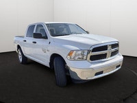 This Ram 1500 Classic has a powerful Regular Unleaded V-8 5.7 L/345 engine powering this Automatic t... (image 7)