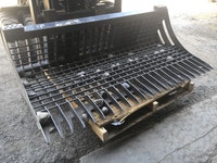 Deluxe Rock Buckets – Heavy-Duty Skeleton Grapple Attachments Edmonton Edmonton Area Preview