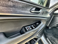 Jeep Grand Cherokee L Overland ~An AMVIC licensed dealer~ Safety Equipment Side Impact Beams Dual St... (image 7)