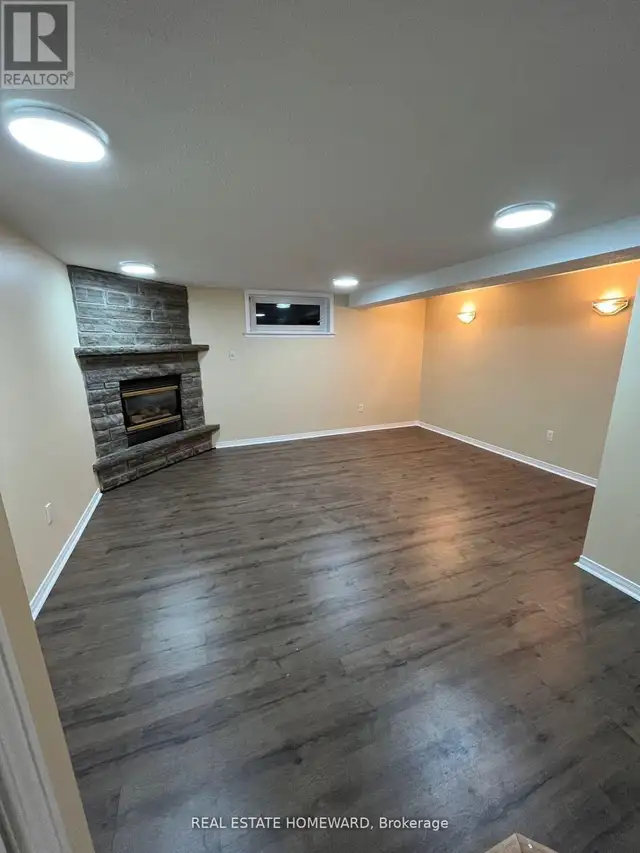 BASEMENT - 810 SANOK DRIVE Pickering (West Shore), Ontario in Long Term Rentals in Oshawa / Durham Region - Image 3