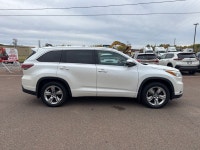 Navigation, Sunroof, Cooled Seats, Leather Seats, Heated Seats! If you are looking for an awesome de... (image 3)