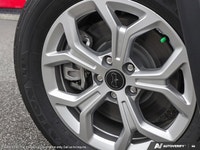 This Jeep Compass has a durable Intercooled Turbo Regular Unleaded I-4 2.0 L/122 engine powering thi... (image 9)