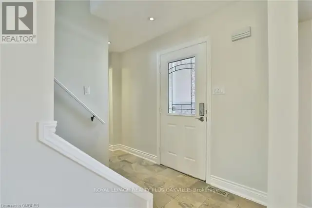 210 ROSS LANE Oakville (RO River Oaks), Ontario62865717971074122