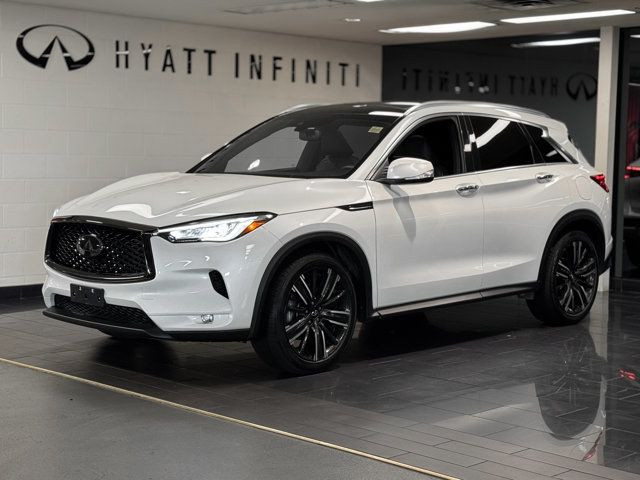 2021 INFINITI QX50 LUXE I-LINE in Cars & Trucks in Calgary