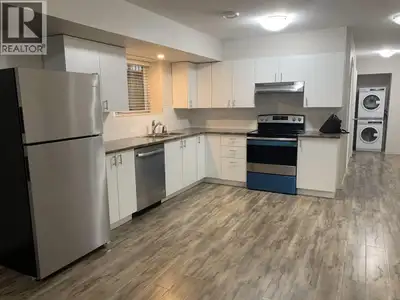 Bright and well-maintained 1 bed + den suite in sought-after Albion, offering a functional and comfo...
