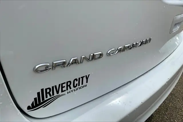 2024 Chrysler Grand Caravan SXT in Cars & Trucks in Edmonton - Image 31
