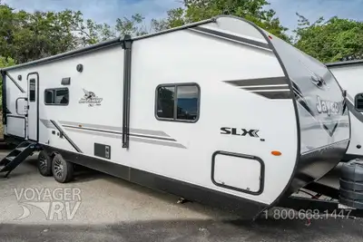 Located in Winfield, BC Call or Text 250-766-4607 Voyager RV Centre 1-800-668-1447 Customer Value Pa...