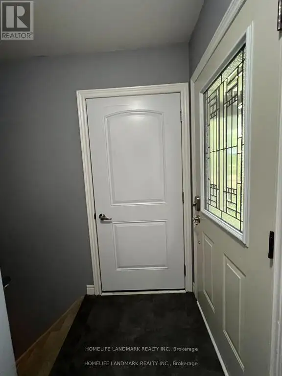 B 41 GROSS DRIVE Barrie (Edgehill Drive), Ontario in Long Term Rentals in Barrie - Image 3