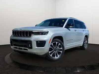 This Jeep Grand Cherokee L has a powerful Regular Unleaded V-6 3.6 L/220 engine powering this Automa...