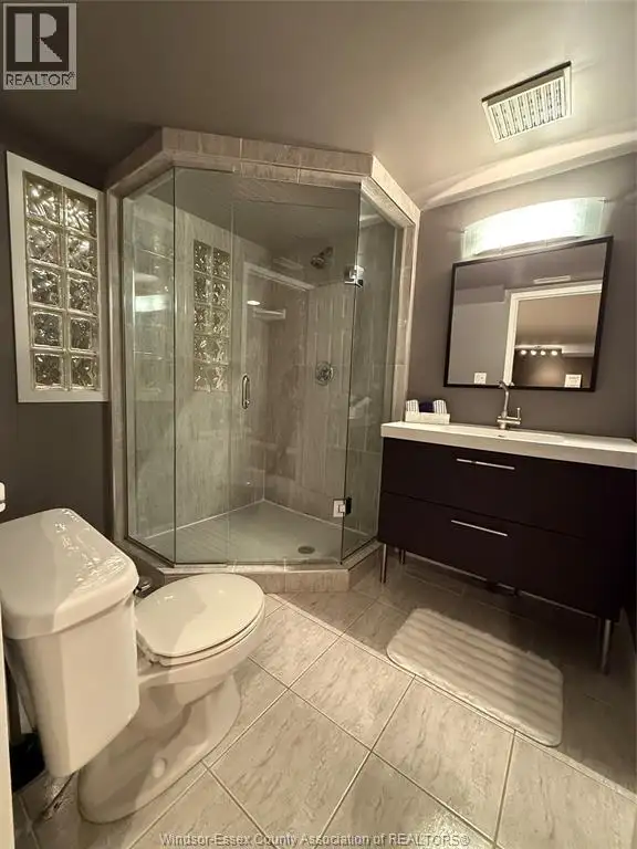 647 Irvine AVENUE Unit# 301 Windsor, Ontario in Condos for Sale in Windsor Region - Image 28