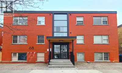 11 - 66 FIFTEENTH STREET Toronto (New Toronto), Ontario