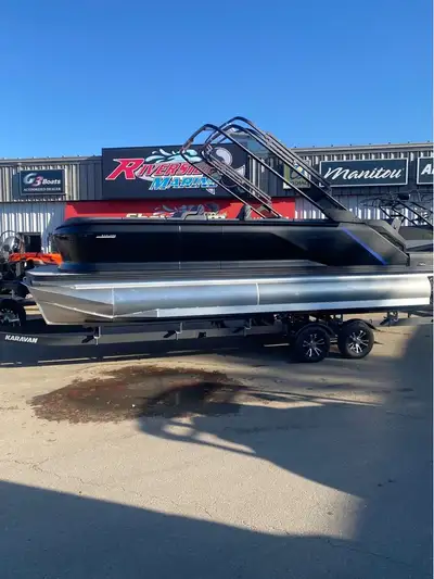 TRI-TUNE PONTOON...THIS PONTOON BOAT HAS THE PATENTED V-TUNE, WITH THE POWERFULL ROTAX 150 GHOST. IN...