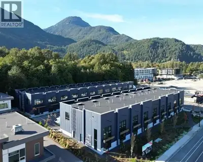 Summit Industrial Warehouses in Squamish, BC, offers 37,053 sf of light industrial space over two st...