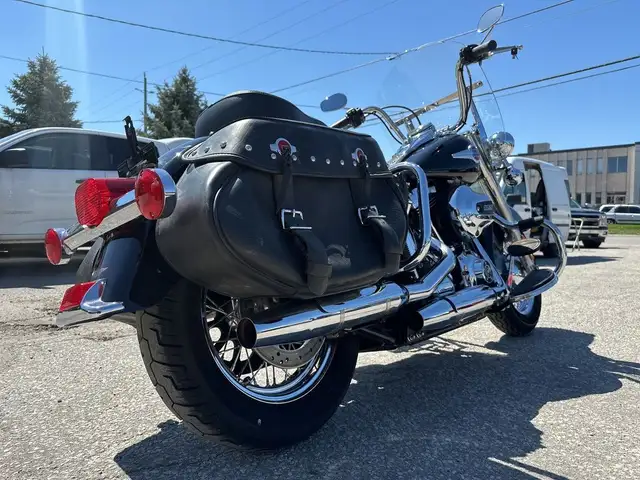 2017 Harley-Davidson Heritage Softail Classic ~ HERITAGE SOFTAIL in Street, Cruisers & Choppers in City of Toronto - Image 14