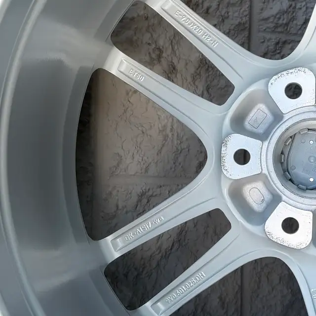 (97%) 4x Porsche Cayenne 20" OEM Winter Wheels Package in Tires & Rims in City of Toronto - Image 9