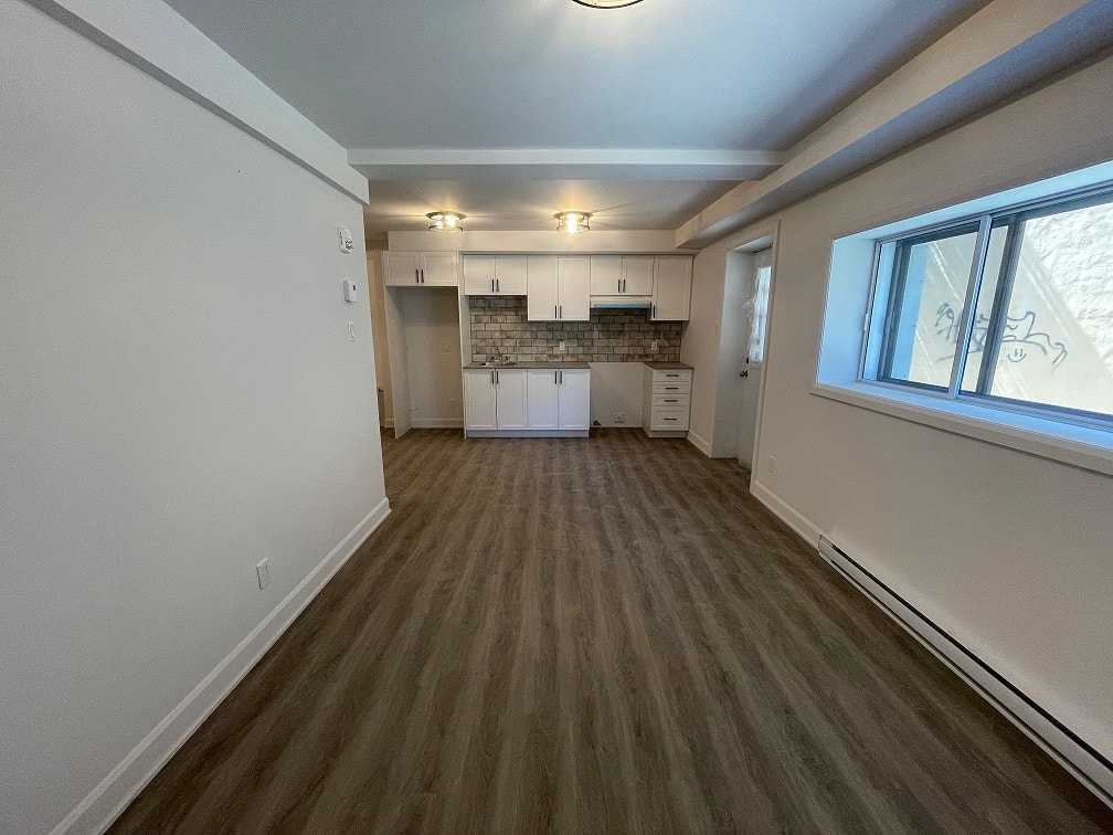1070 rue Mistral — photo 1