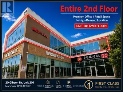 Rare opportunity to lease a corner commercial unit in a vibrant established complex with retail/rest...