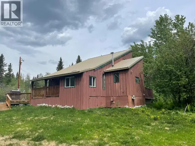 72 PIONEER WAY Fort Nelson, British Columbia in Houses for Sale in Fort St. John - Image 3