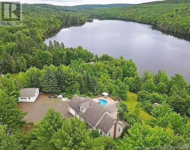 18 Hillview Street Upper Kingsclear, New Brunswick in Houses for Sale in Fredericton - Image 3