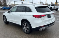 Welcome to Capital GMC! Check out this vehicle's pictures, features, options and specs, and let us k... (image 2)