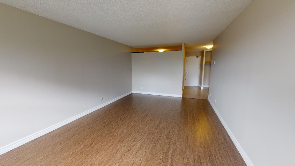 Avalon Park: Apartment for rent in Southeast Ottawa 2