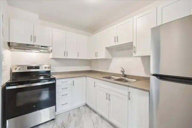 Pontiac Court Lowrise - 2 Bedroom available at 1202 Pontiac Cour in Long Term Rentals in Sarnia - Image 15
