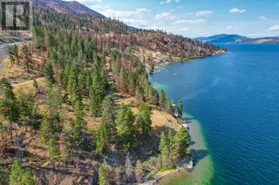 Waterfront Estate Property - A Rare Opportunity! Discover a unique chance to own 24+ acres of prime...