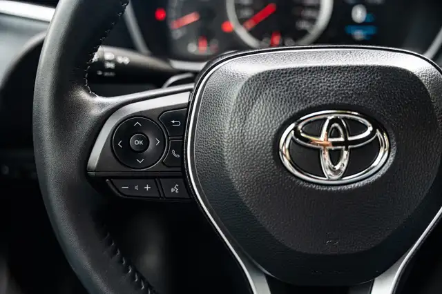 2022 Toyota Corolla Hatchback5728761541571584022