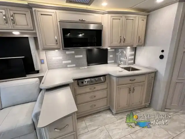 2023 Newmar Kountry Star 4037 Diesel Pusher 360 h.p. in RVs & Motorhomes in Moncton - Image 36