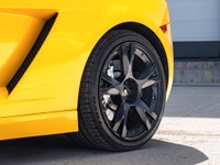 CARGET AUTOMOTIVE is thrilled to offer this iconic 2004 Lamborghini Gallardo Coupe, a raw and timele... (image 6)