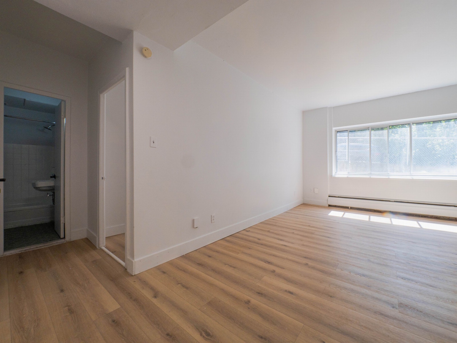 6510 Avenue Wilderton — photo 1