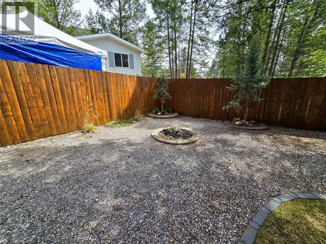 8523 Eacrett Road Lot# 9 Radium Hot Springs, British Columbia in Land for Sale in Cranbrook - Image 9