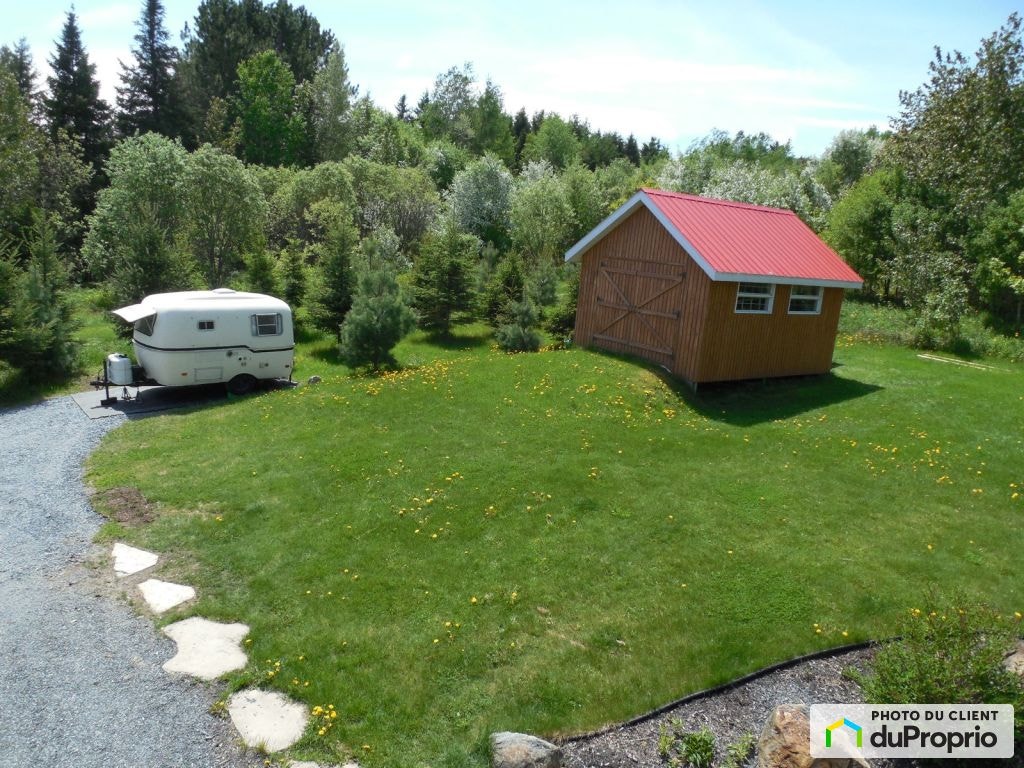 $357,000 - 2 Storey for sale in Notre-Dame-des-Pins — photo 3