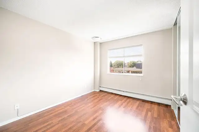 1 Bedroom Den Apartment for Rent - 737 Carnarvon Street in Long Term Rentals in Burnaby/New Westminster - Image 14