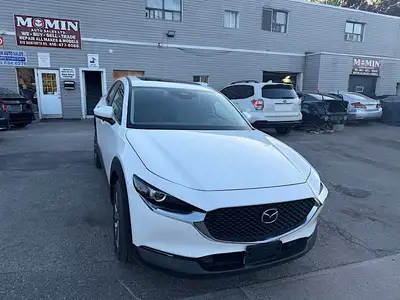 AWD, Apple CarPlay, Android Auto, Alloy Wheels, Navigation, Leather, Backup Camera, Sunroof, Side Ca...