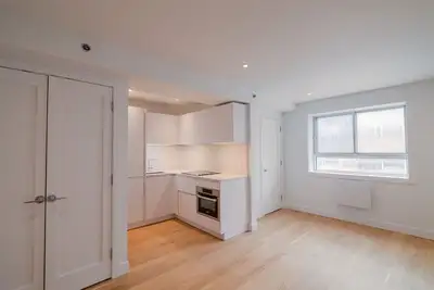 renovated studio near Blvd Saint-Laurent/ Plateau - ID 170