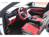 2020 LAMBORGHINI URUS - ''RARE FIND WHITE ON RED LEATHER INTERIOR'' !!! ''ONLY 62,000 KM'' , YES , O... (image 5)