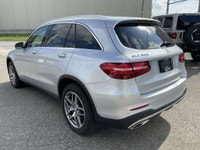 Vehicle Highlights: - Accident free - Single owner - Intelligent drive pkg Just landed is a beautifu... (image 4)