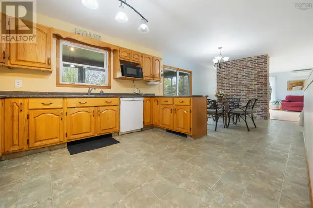 45 Hospital Road Sherbrooke, Nova Scotia in Houses for Sale in New Glasgow - Image 15