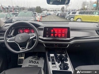 Only 90 Miles! This Volkswagen Atlas boasts a Intercooled Turbo Regular Unleaded I-4 2.0 L/121 engin... (image 9)