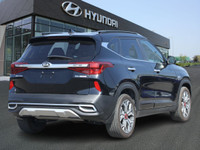 The 2021 Kia Seltos SX Turbo AWD is a compact SUV that offers a blend of sporty performance, advance... (image 4)