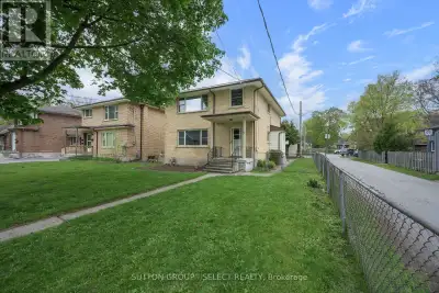 Purpose-Built All Brick City Licensed Duplex in Premium Location. Exceptional investment opportunity...