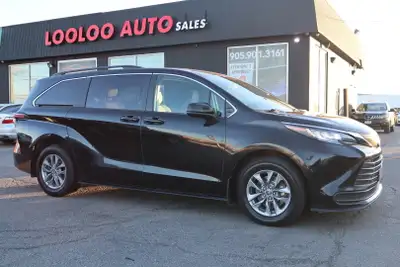 The Toyota Sienna HYBRID LE 8-Passenger Family Ready & Fully Loaded! Looking for a reliable, spaciou...