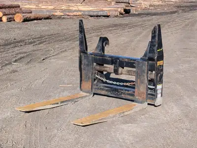 BRANDT WL0140-FRS60-60 60 In. Pallet Forks - Wheel Loader Attachments Located in Castlegar, BC. FINA...