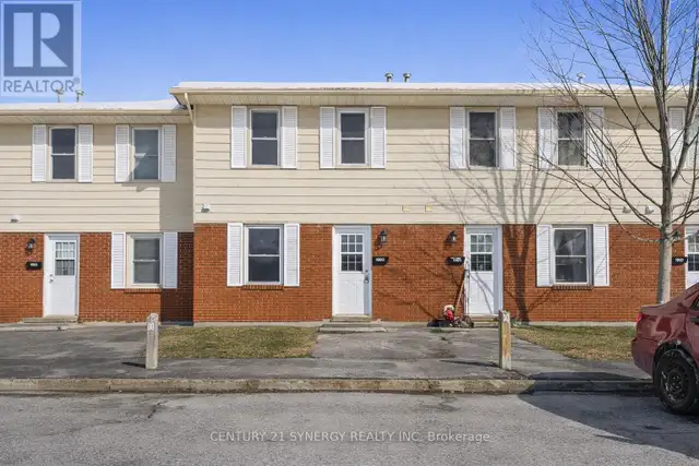 22 - 1963 FAIRGLEN MEWS Ottawa, Ontario in Condos for Sale in Ottawa - Image 2