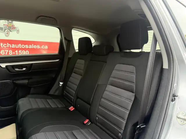 2018 Honda CR-V LX, keyless entry, backup camera, Bluetooth 3 MO in Cars & Trucks in Annapolis Valley - Image 16