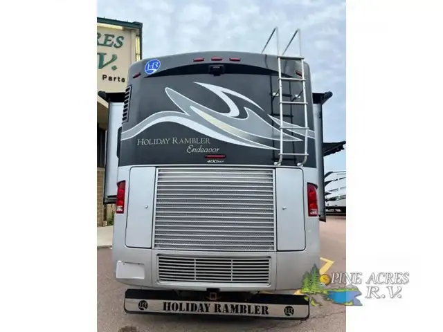 2009 Holiday Rambler Endeavor 41 PDQ 062,221 Miles in RVs & Motorhomes in Moncton - Image 7